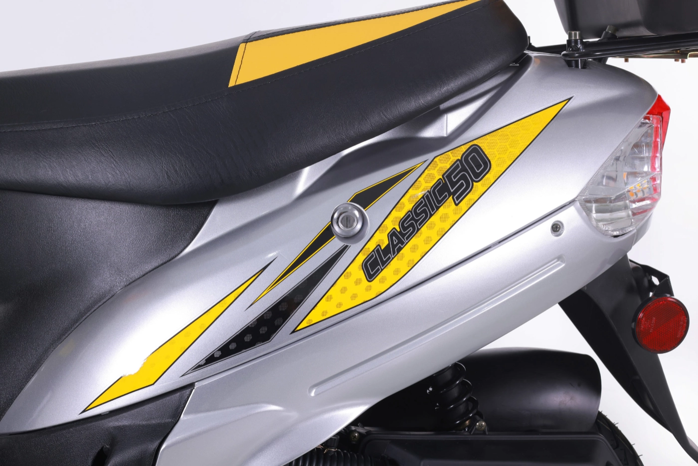 (image for) TaoTao Classic 50cc Scooter Moped